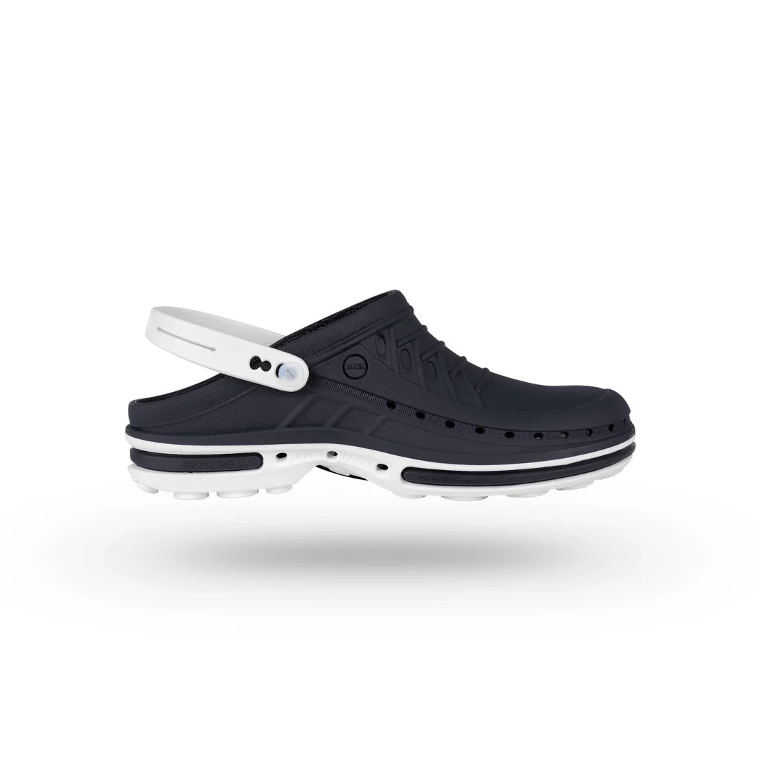 Zuecos sanitarios Kinemed Wock Clog, esterilizables, azul marino