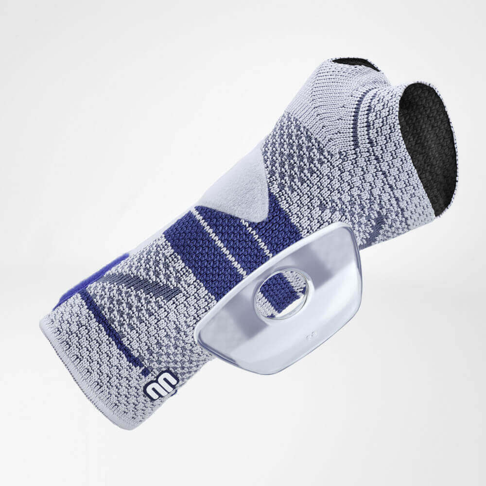 Bauerfeind ManuTrain dynamic wrist support