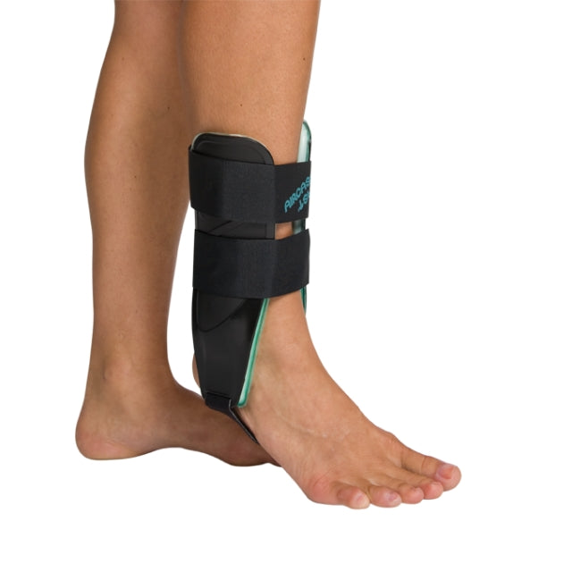 Aircast Air-Stirrup Universe Knöchelorthese mit Luftpolstern