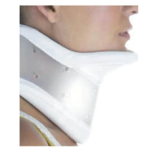 DonJoy C3: rigid adjustable cervical collar with chin support