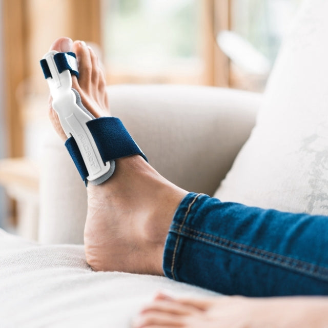 Aircast Actytoe Night Schiene bei Hallux valgus, Tag und Nacht