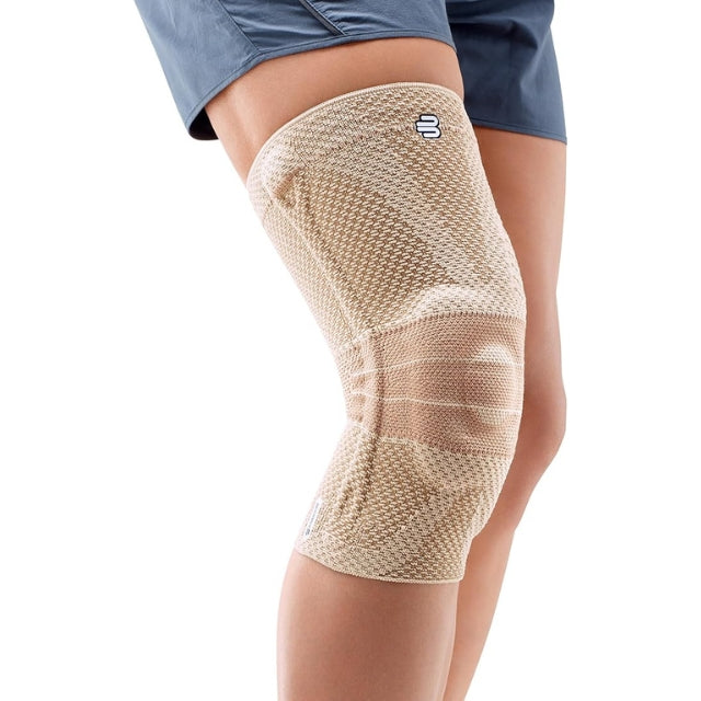 Bauerfeind GenuTrain A3 ginocchiera beige a compressione attiva