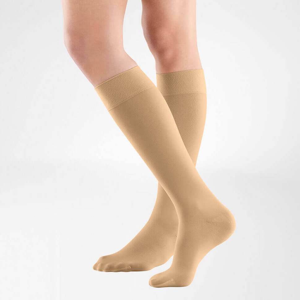 Bauerfeind VenoTrain Soft Open-Toe Knee-High Compression K1, Short