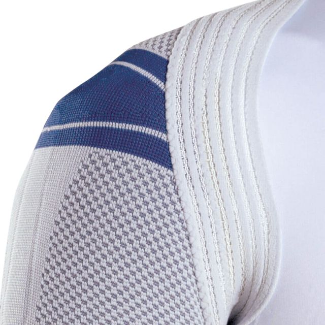 Bauerfeind OmoTrain shoulder support with differential pressure