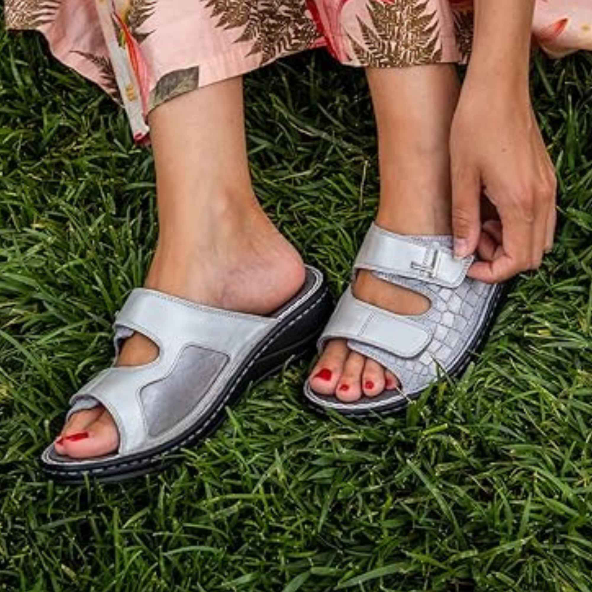 Podartis Alipes Silver zapatilla de confort mujer, plantilla extraíble